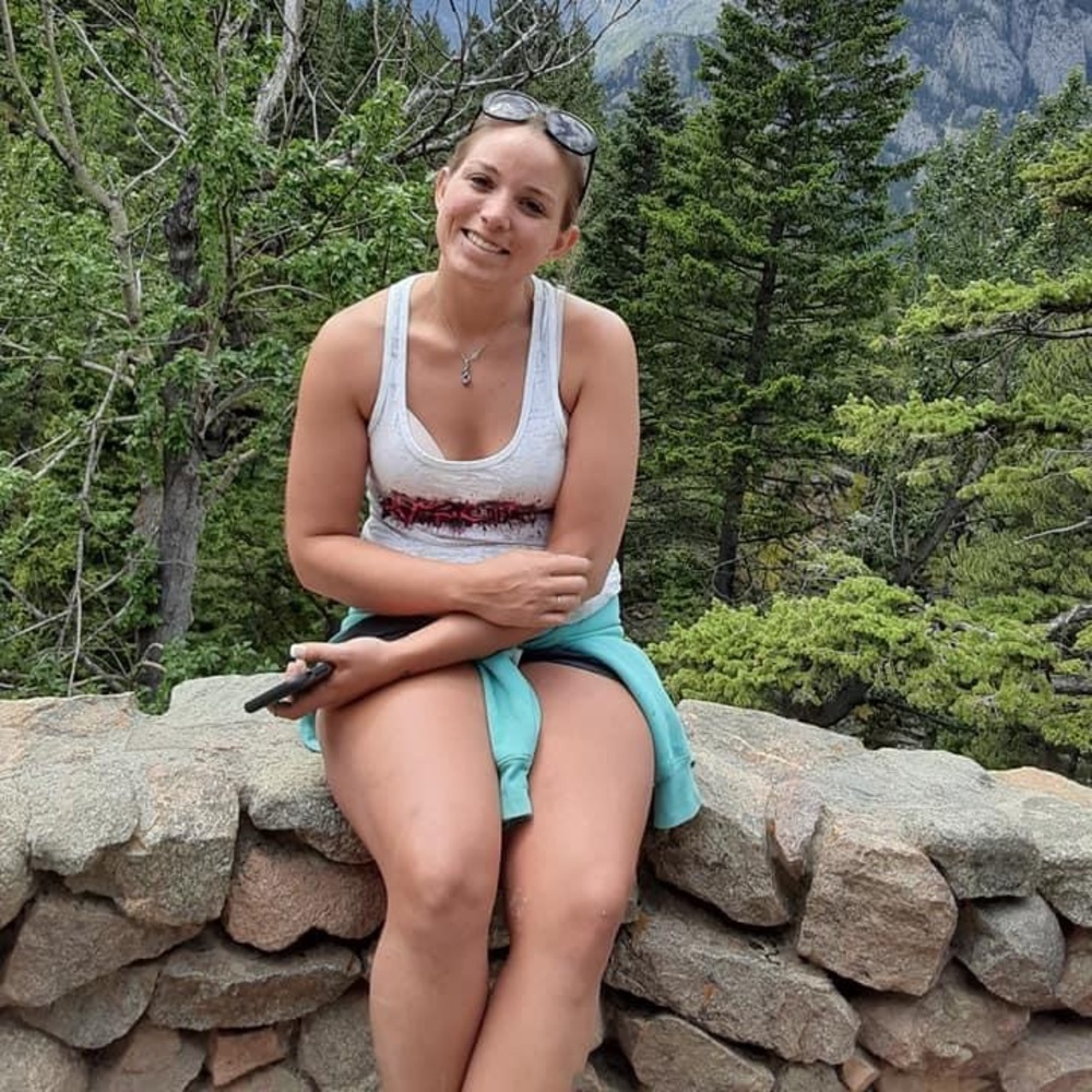 Meet your Posher, Amanda